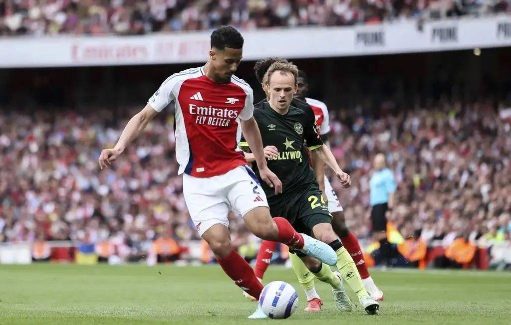 开云APP-西汉姆联糟糕防守，遭遇狂轰滥炸的简单介绍