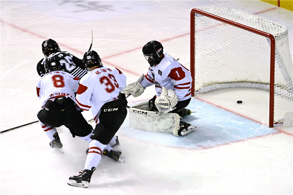 吉林队运动员在赛场上取得了胜利的简单介绍 吉林队运动员在赛场上取得了胜利的简单介绍