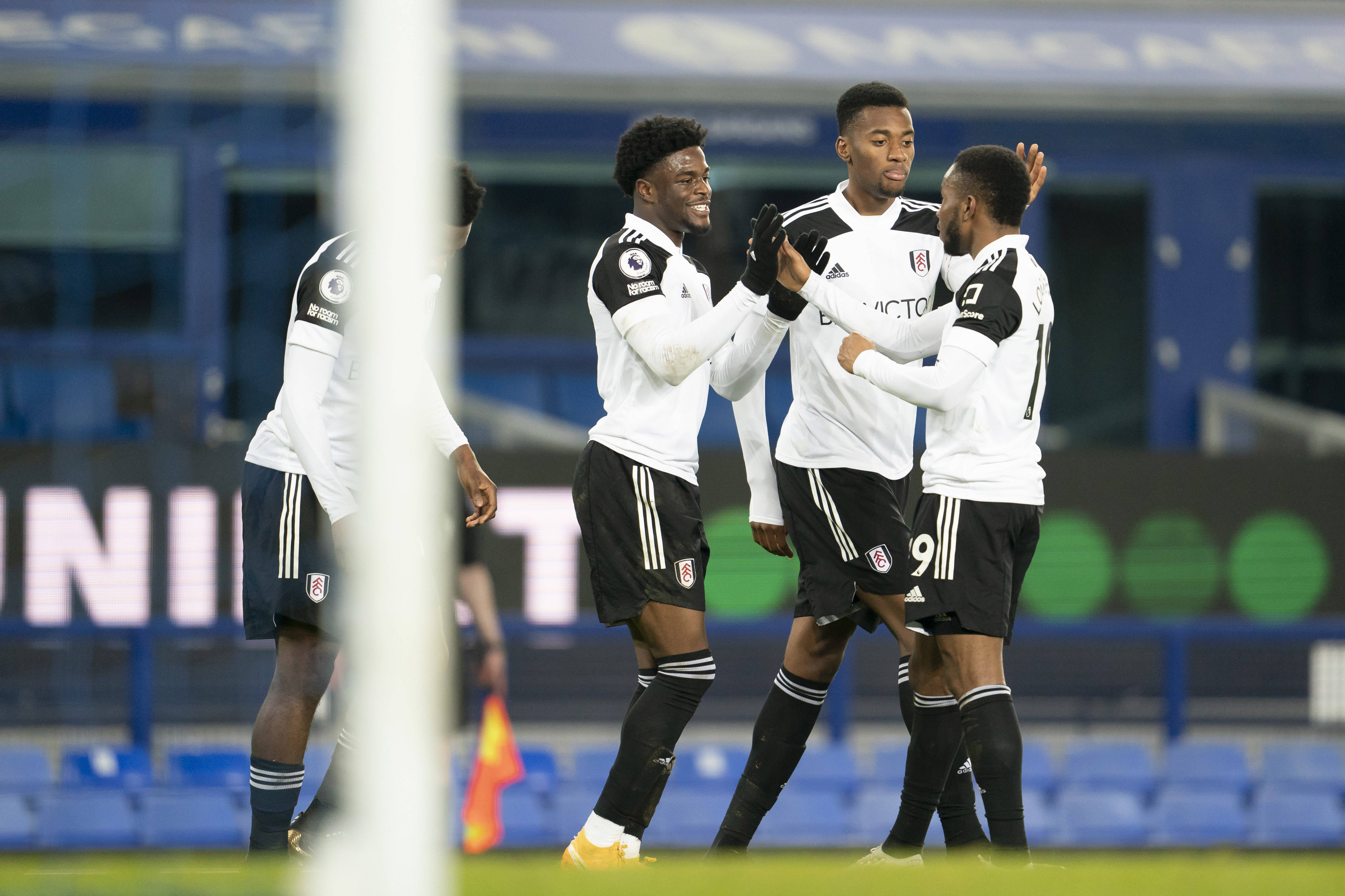 开云APP-包含诺里奇主场战平沃特福德，双方不分胜负的词条