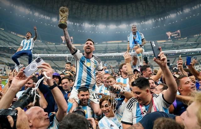 国际足球赛事激烈开打,赛后精彩回顾 国际足球赛事激烈开打,赛后精彩回顾