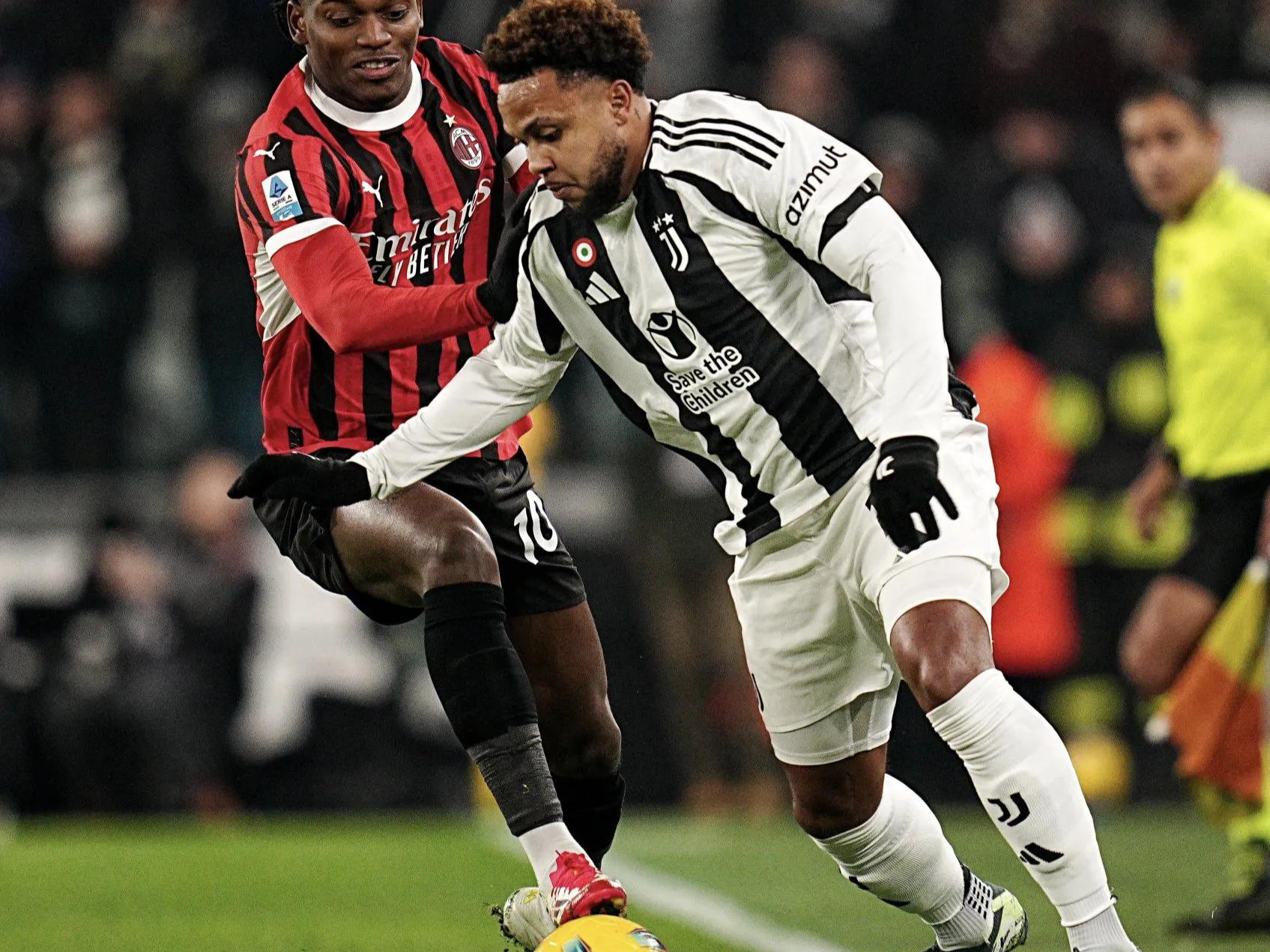 快讯:AC米兰抵达美国备战世俱杯的简单介绍 快讯:AC米兰抵达美国备战世俱杯的简单介绍