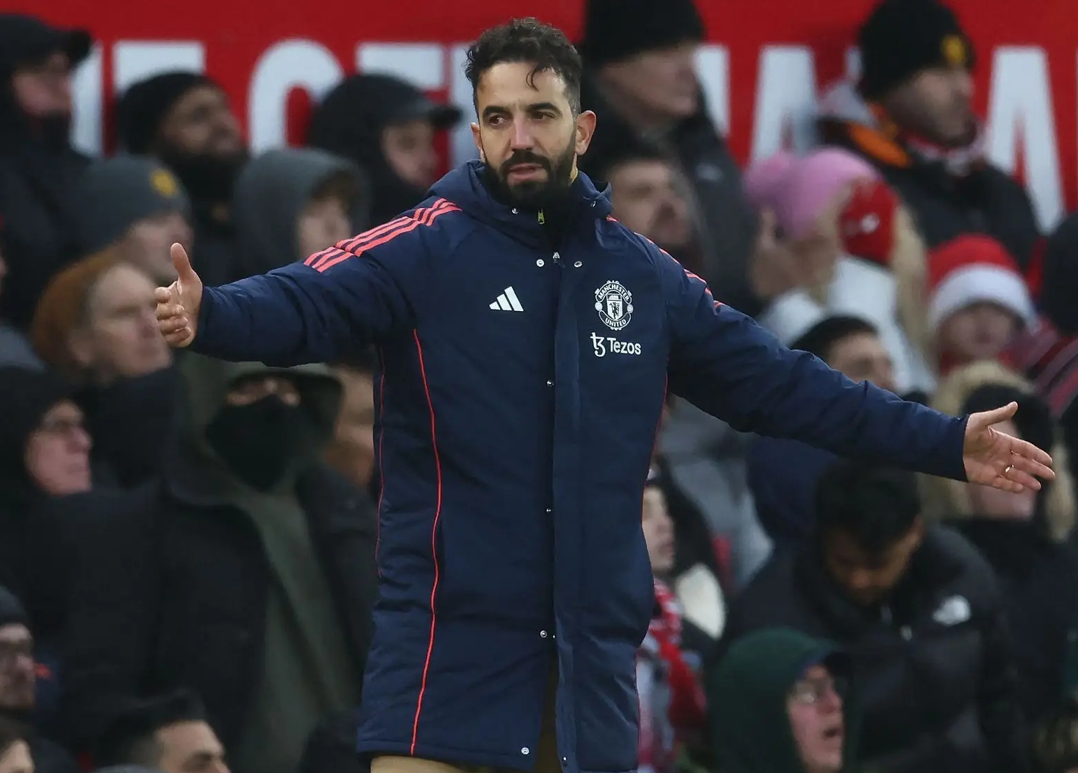 斯坎索普特主场不敌,积分不断下滑 斯坎索普特主场不敌,积分不断下滑