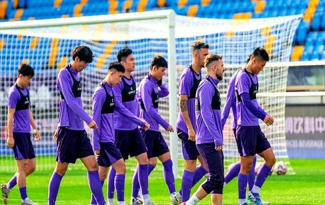 保级大战升级：长春亚泰与上海申鑫交手，险胜对手，保级希望大增的简单介绍