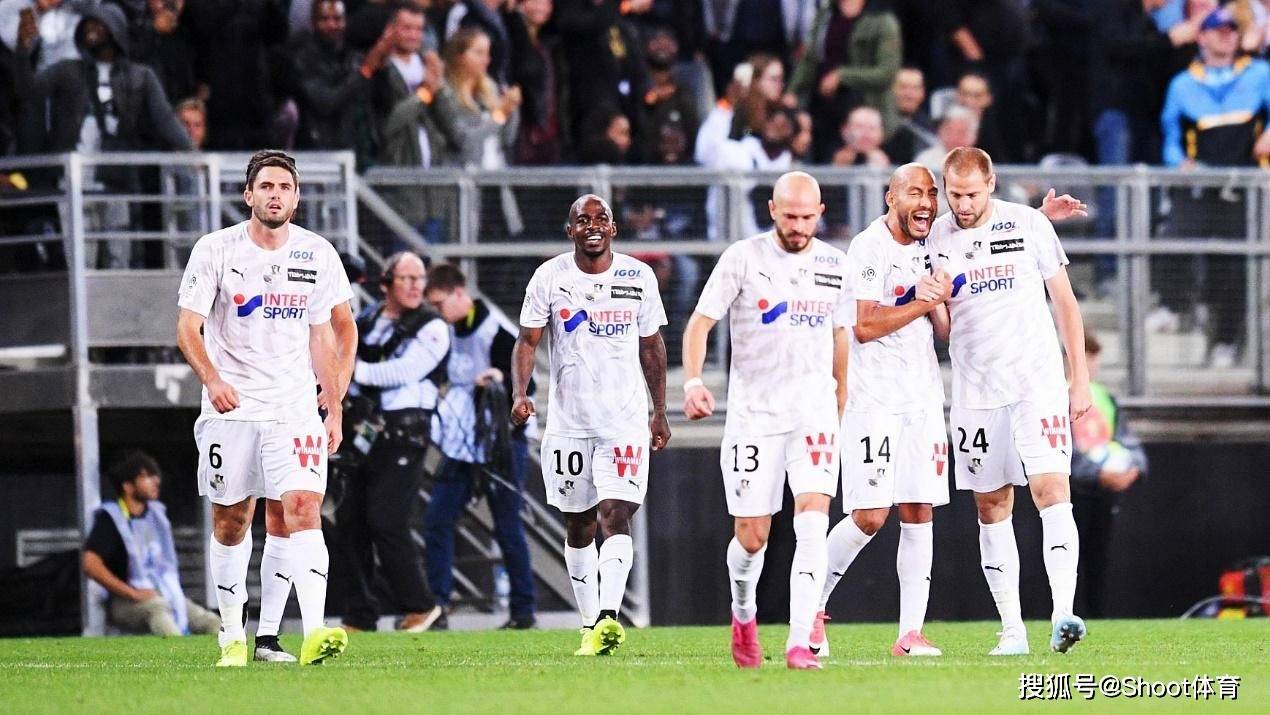 关于甘冈客场大胜尼斯,提升排名至第七的信息 关于甘冈客场大胜尼斯,提升排名至第七的信息