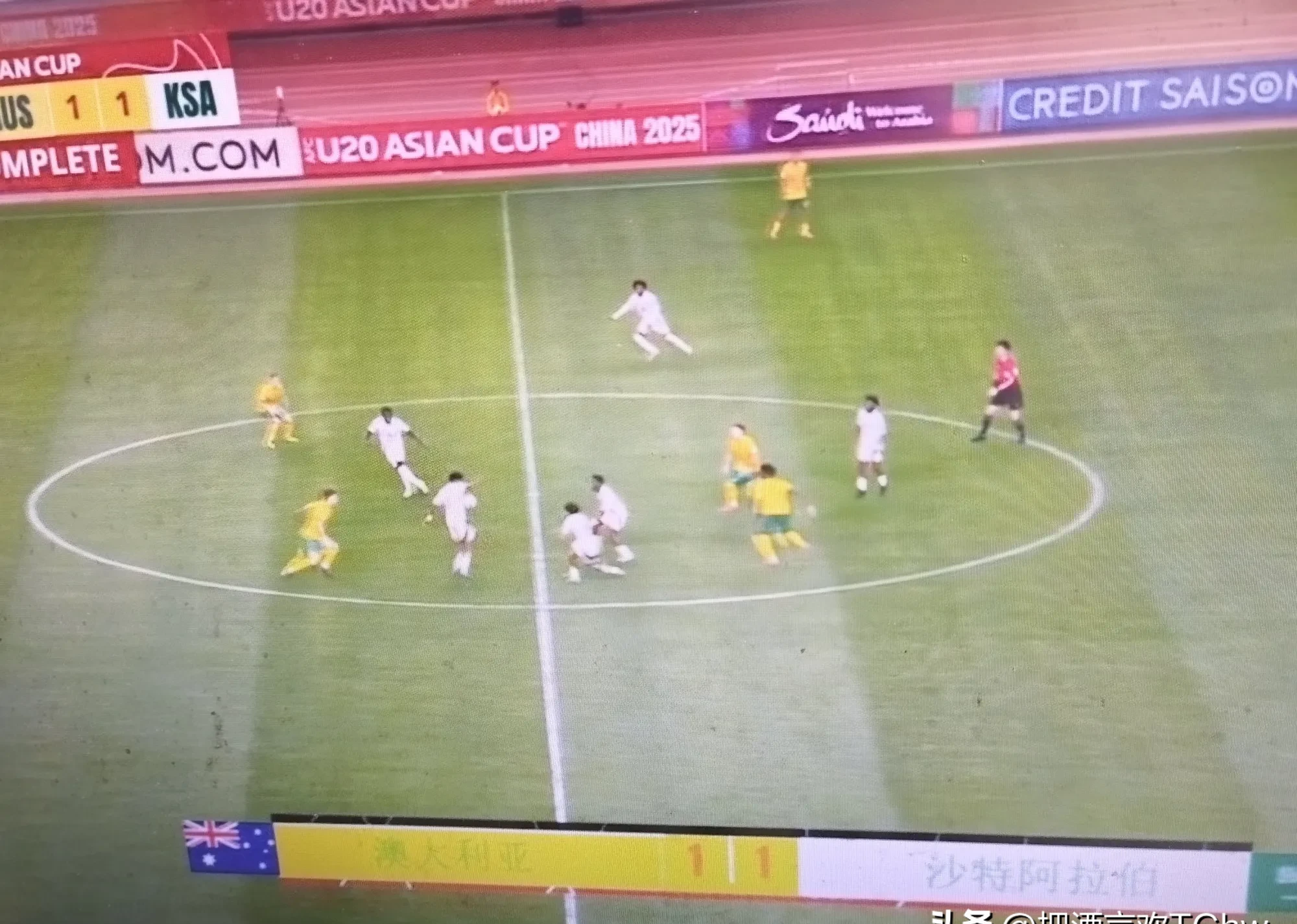 关于澳大利亚前锋刁钻过人破门,助球队成功逆转的信息 关于澳大利亚前锋刁钻过人破门,助球队成功逆转的信息