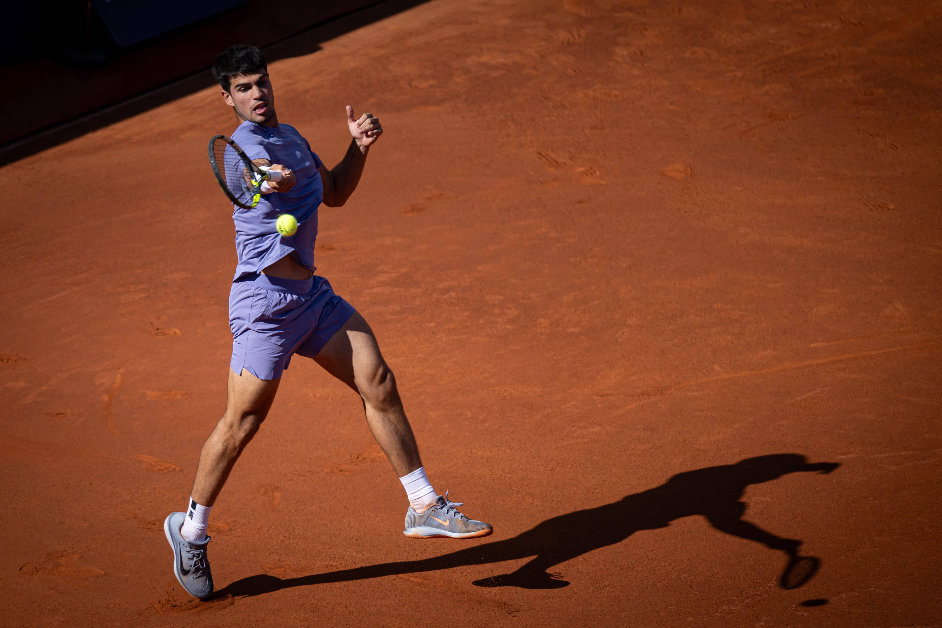 开云体育在线-关于巴塞罗那尽显实力，轻松晋级的信息