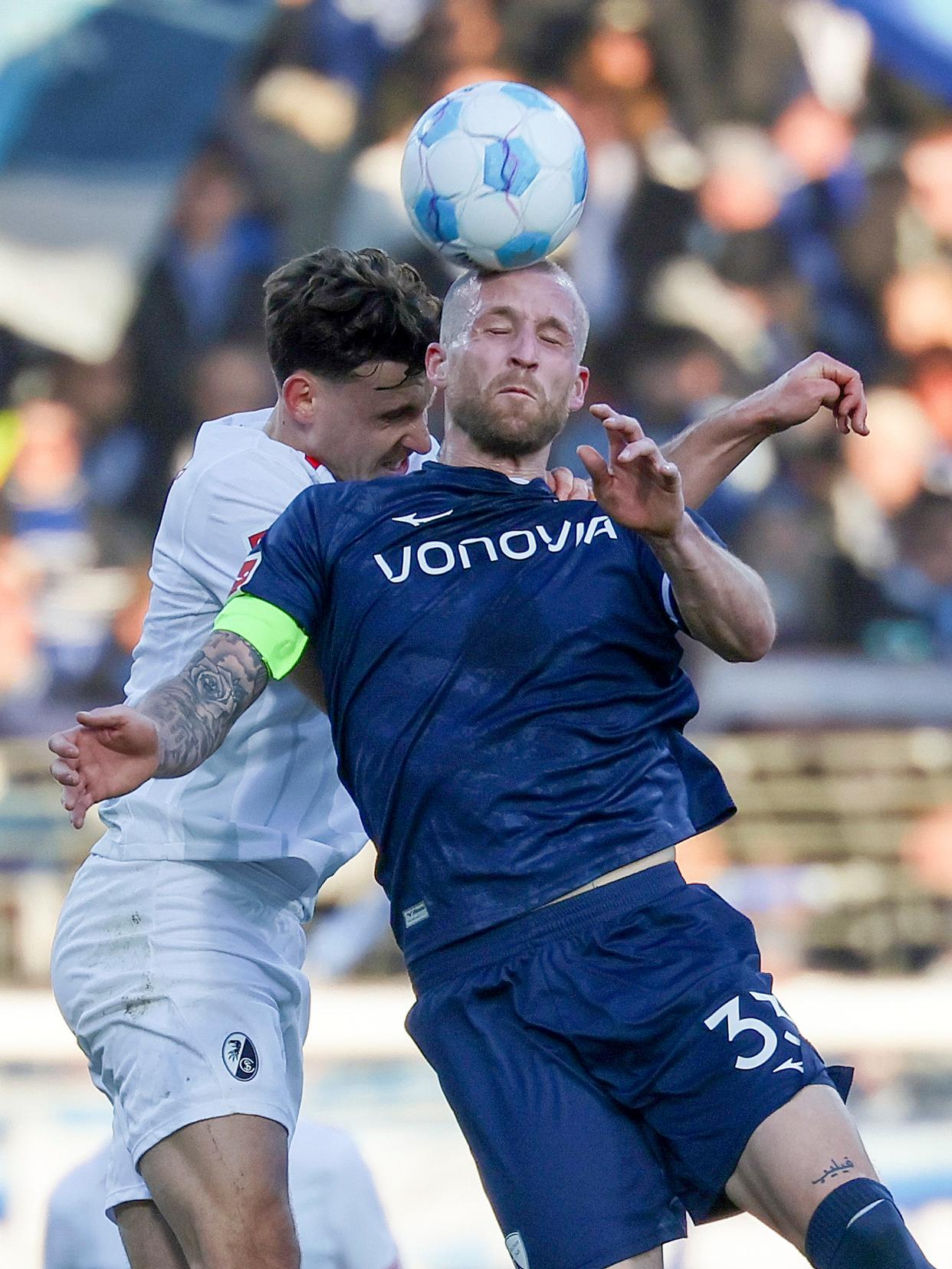 包含弗赖堡客场遭遇挫败，德国足球实力尚待提升的词条