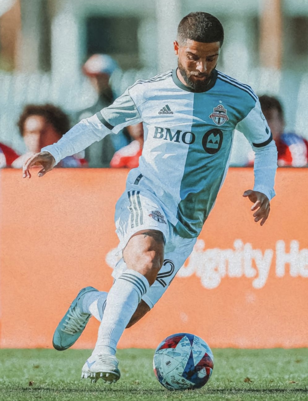 意大利队凭借因西涅的进球晋级下一轮 意大利队凭借因西涅的进球晋级下一轮