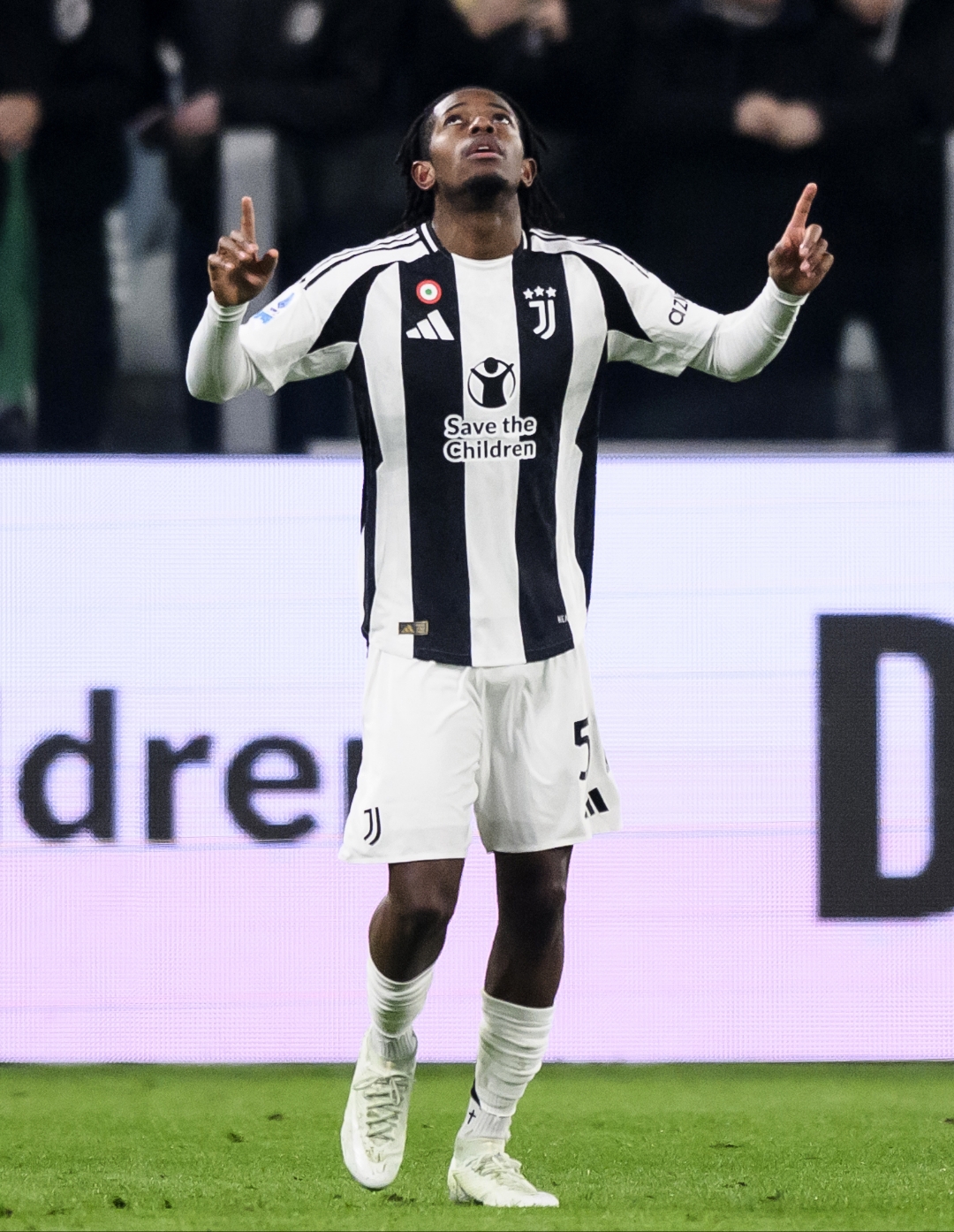 关于尤文图斯被逆转,前景蒙上阴影的信息 关于尤文图斯被逆转,前景蒙上阴影的信息