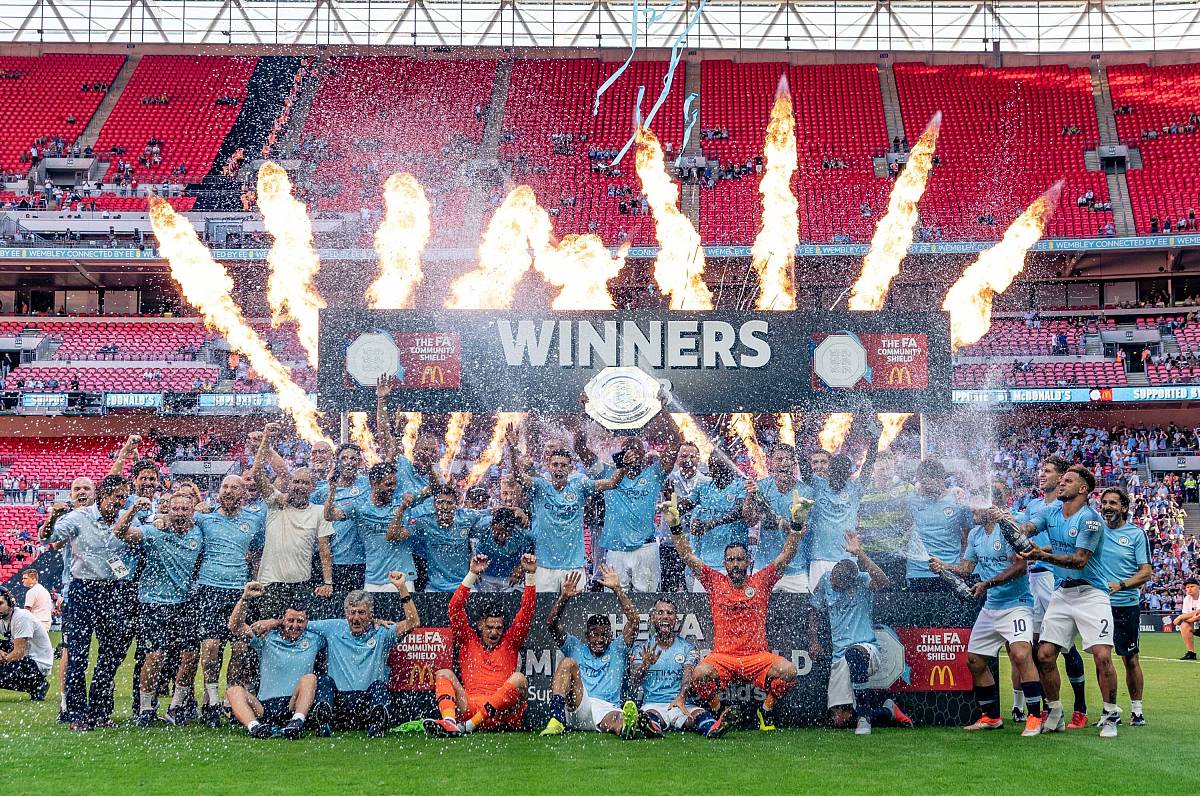 欧国杯明日之星崭露头角,球场上风光无限 欧国杯明日之星崭露头角,球场上风光无限