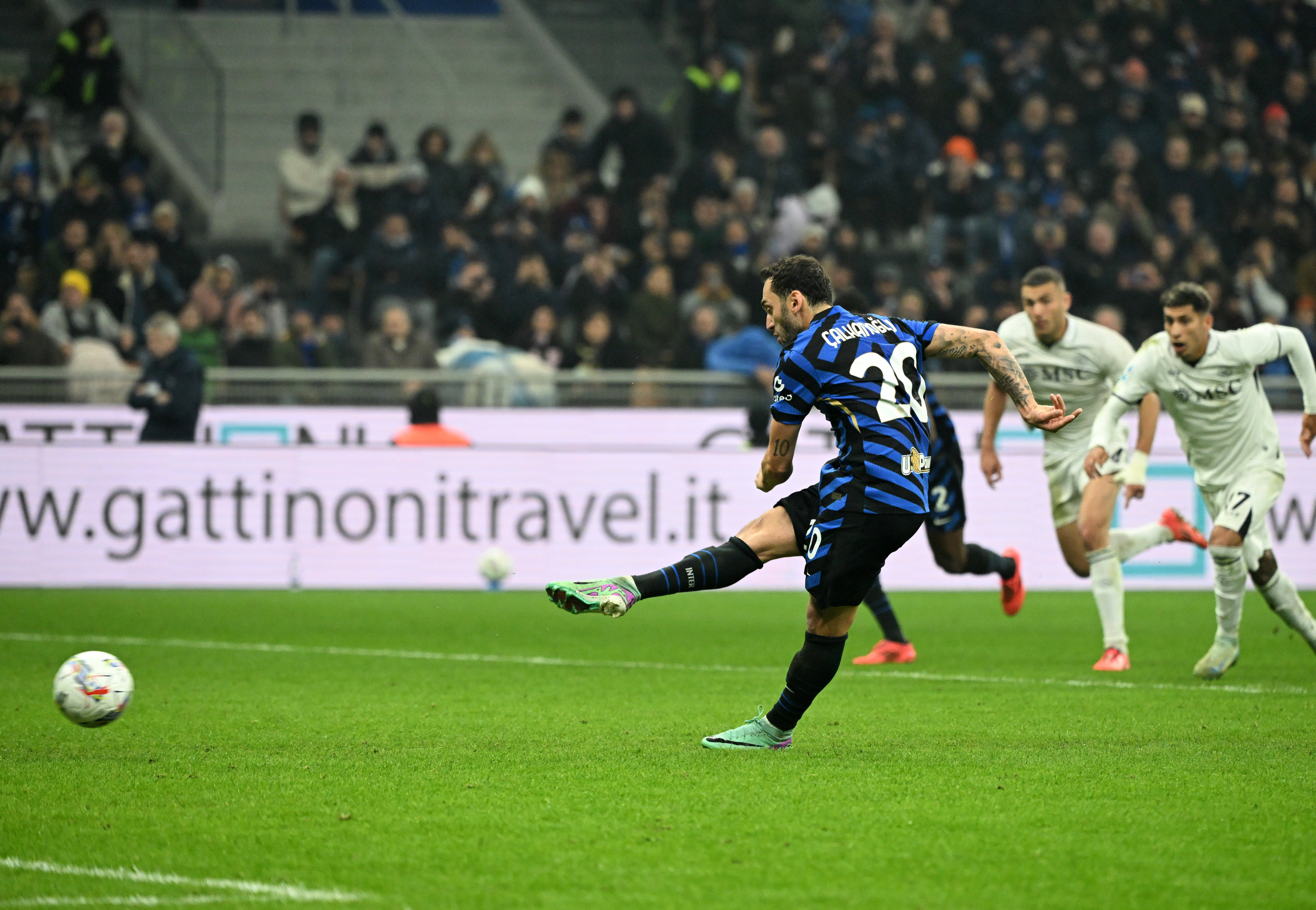 开云体育登录-意甲豪门们在赛场上全力以赴