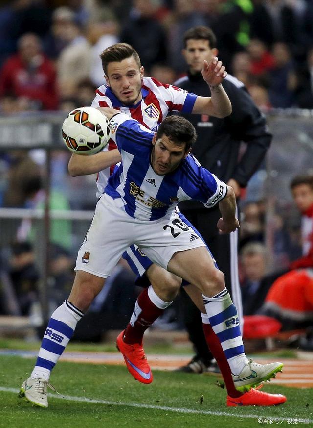 沙尔克在主场不敌汉堡,糟糕表现令人失望 沙尔克在主场不敌汉堡,糟糕表现令人失望