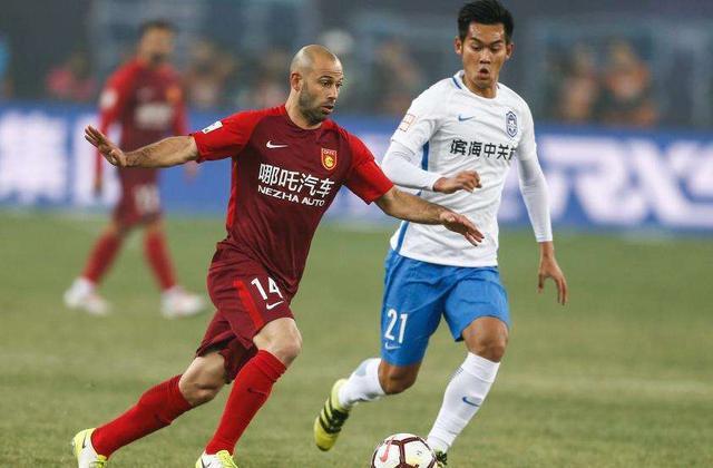 重庆斯威比不敌河南建业,遭遇失利 重庆斯威比不敌河南建业,遭遇失利