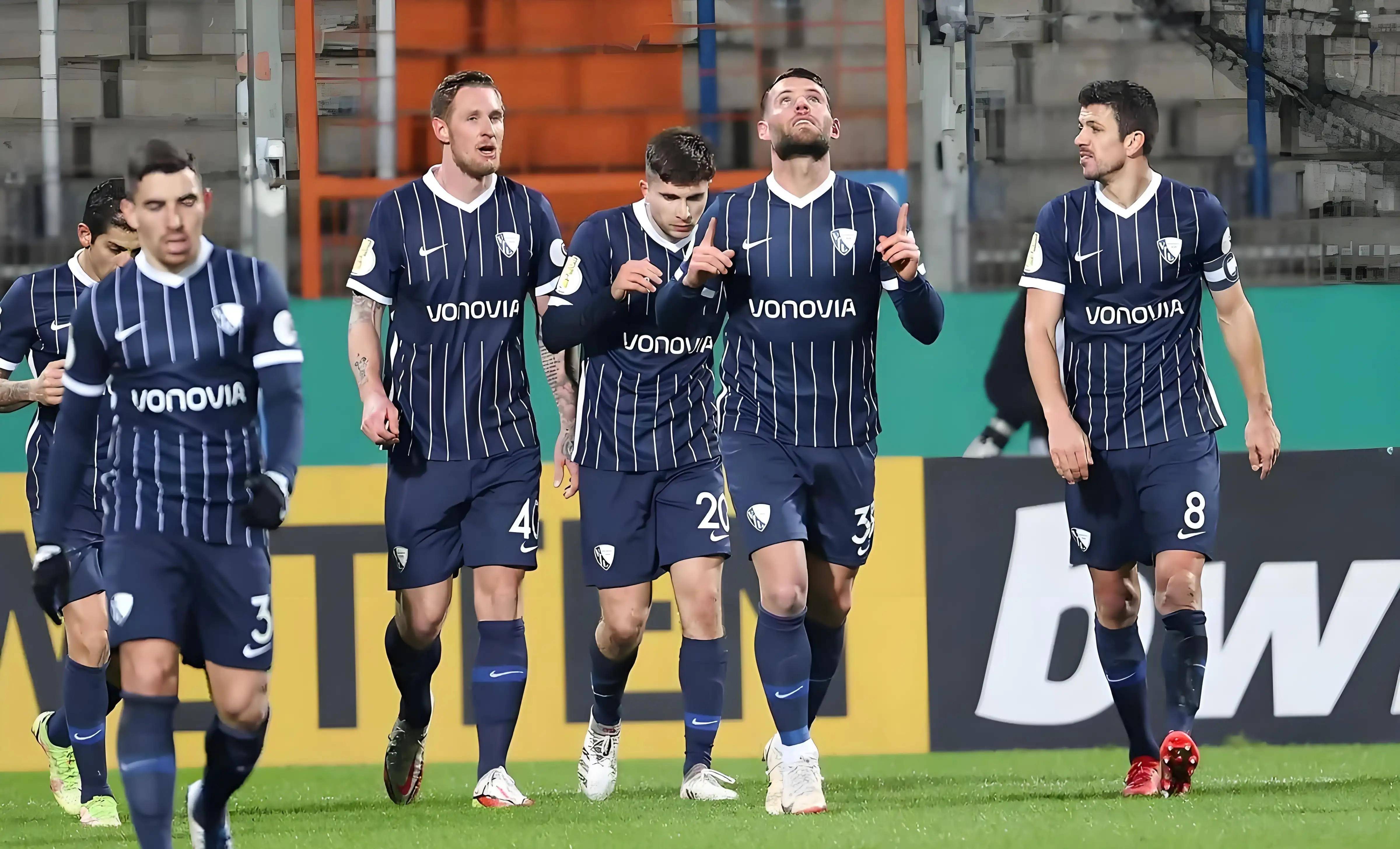 雷恩门将扑救精彩,客场赢球搏命 雷恩门将扑救精彩,客场赢球搏命