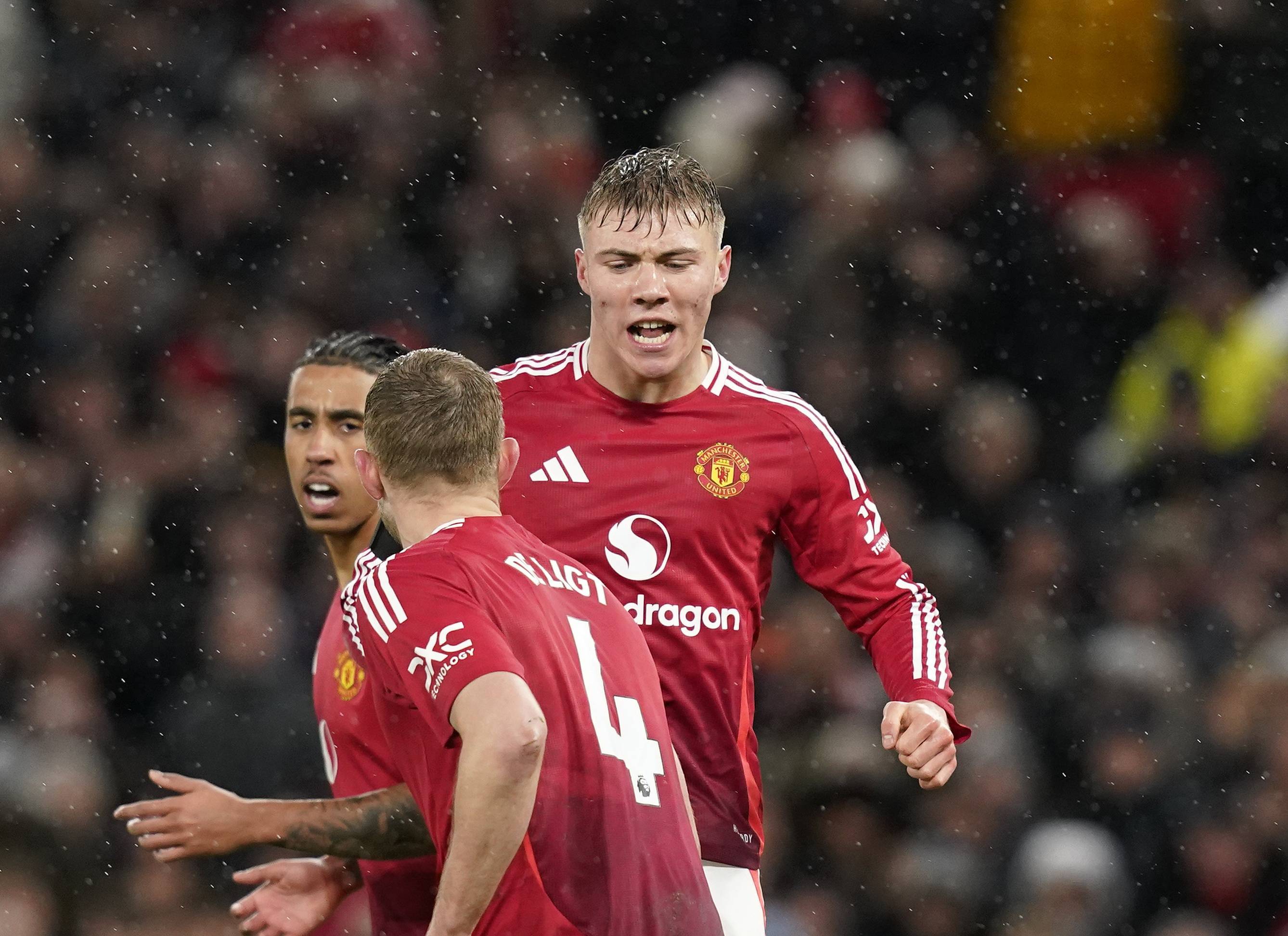 雷恩门将扑救精彩,客场赢球搏命 雷恩门将扑救精彩,客场赢球搏命