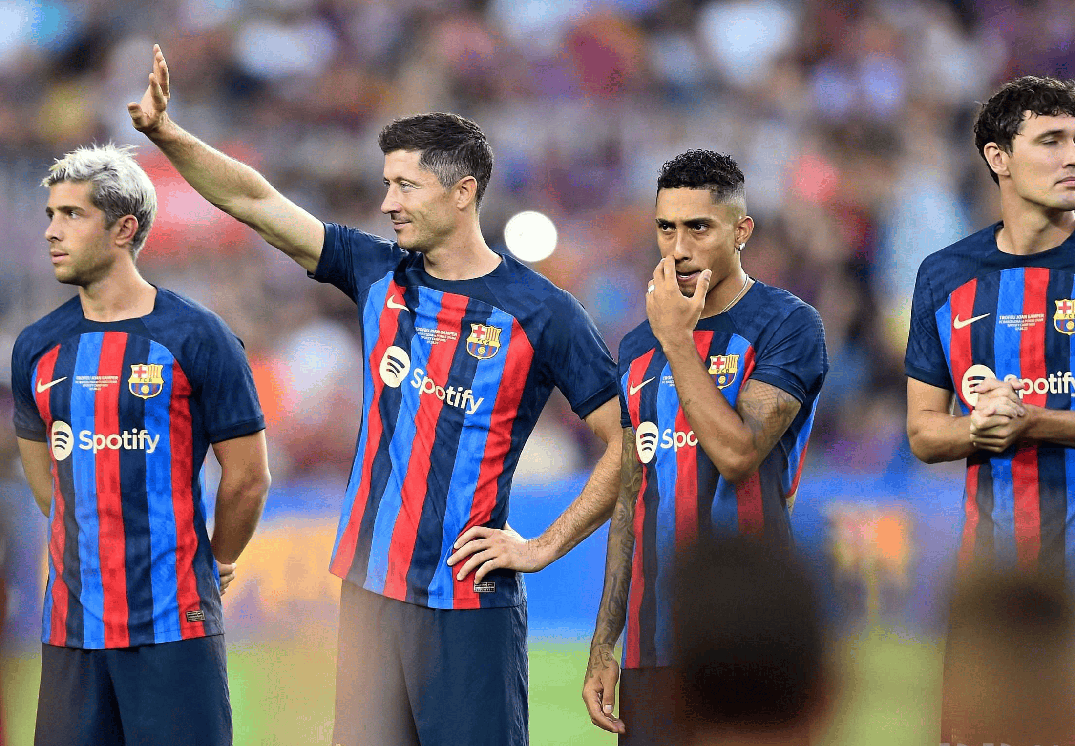 巴塞罗那进攻气势如虹,欧冠对手望而生畏 巴塞罗那进攻气势如虹,欧冠对手望而生畏