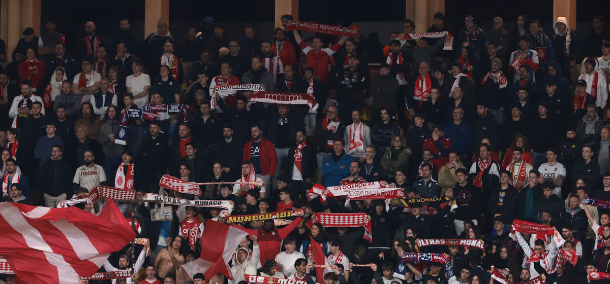 开云体育-热火战术娴熟高效，率队全面斩获胜利