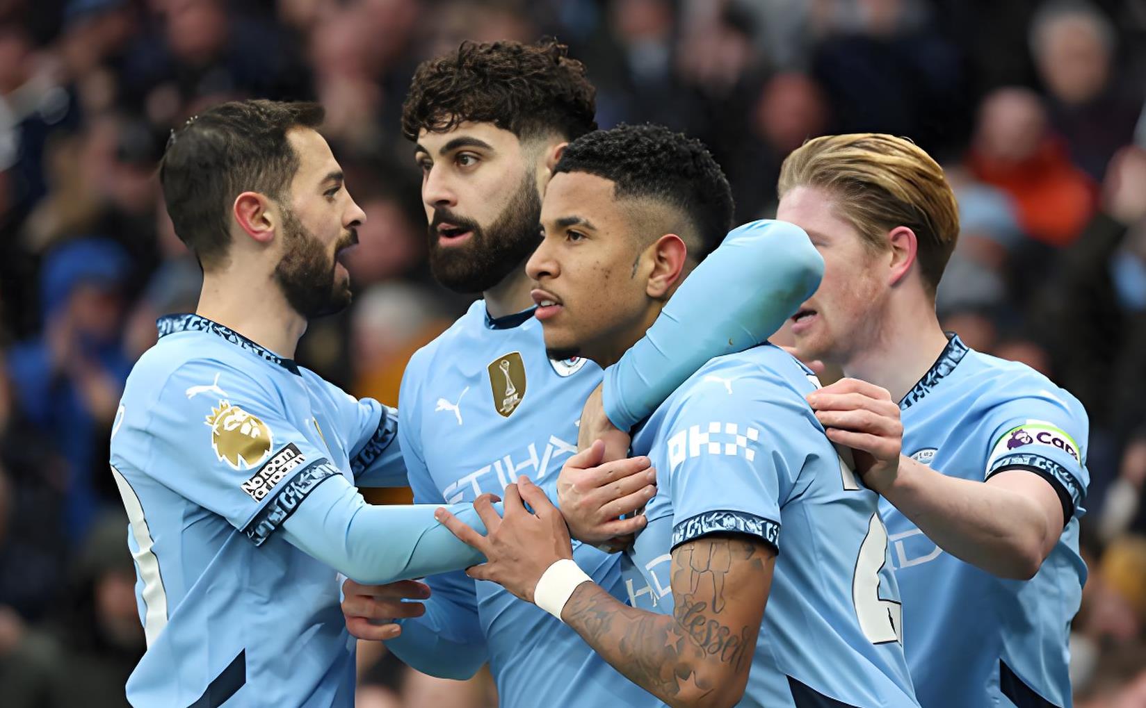 富勒姆遭遇重挫,保级形势愈发严峻 富勒姆遭遇重挫,保级形势愈发严峻