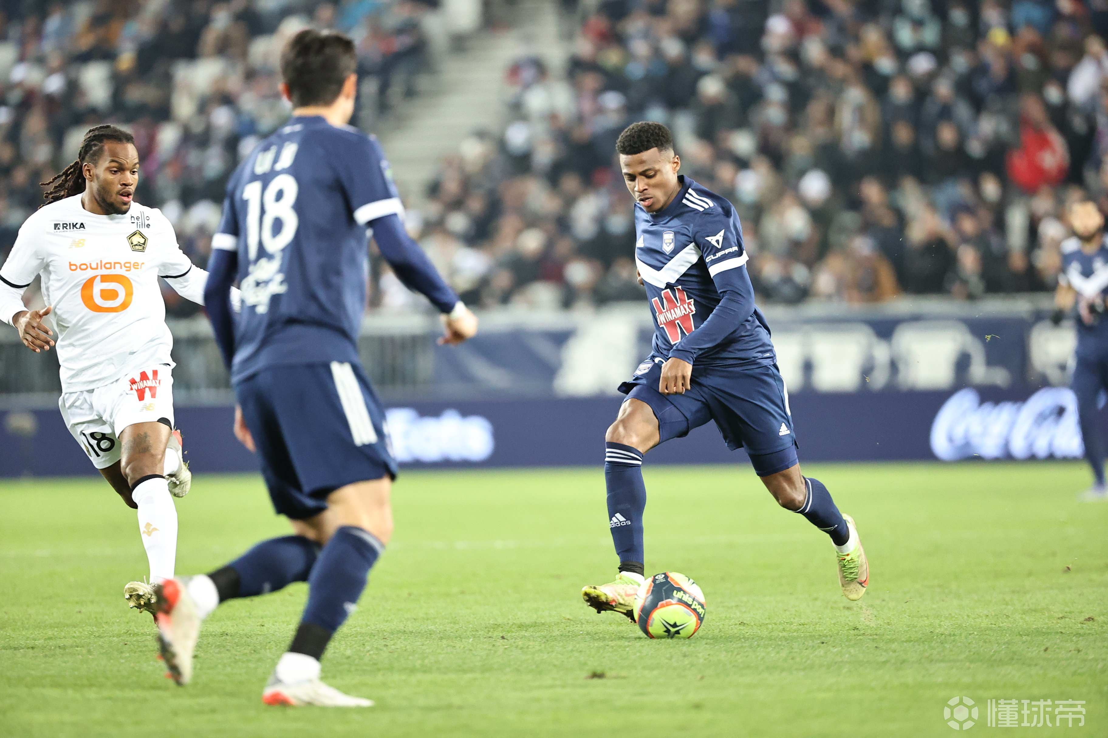 里尔客场力克波尔多,积分榜位居前列 里尔客场力克波尔多,积分榜位居前列