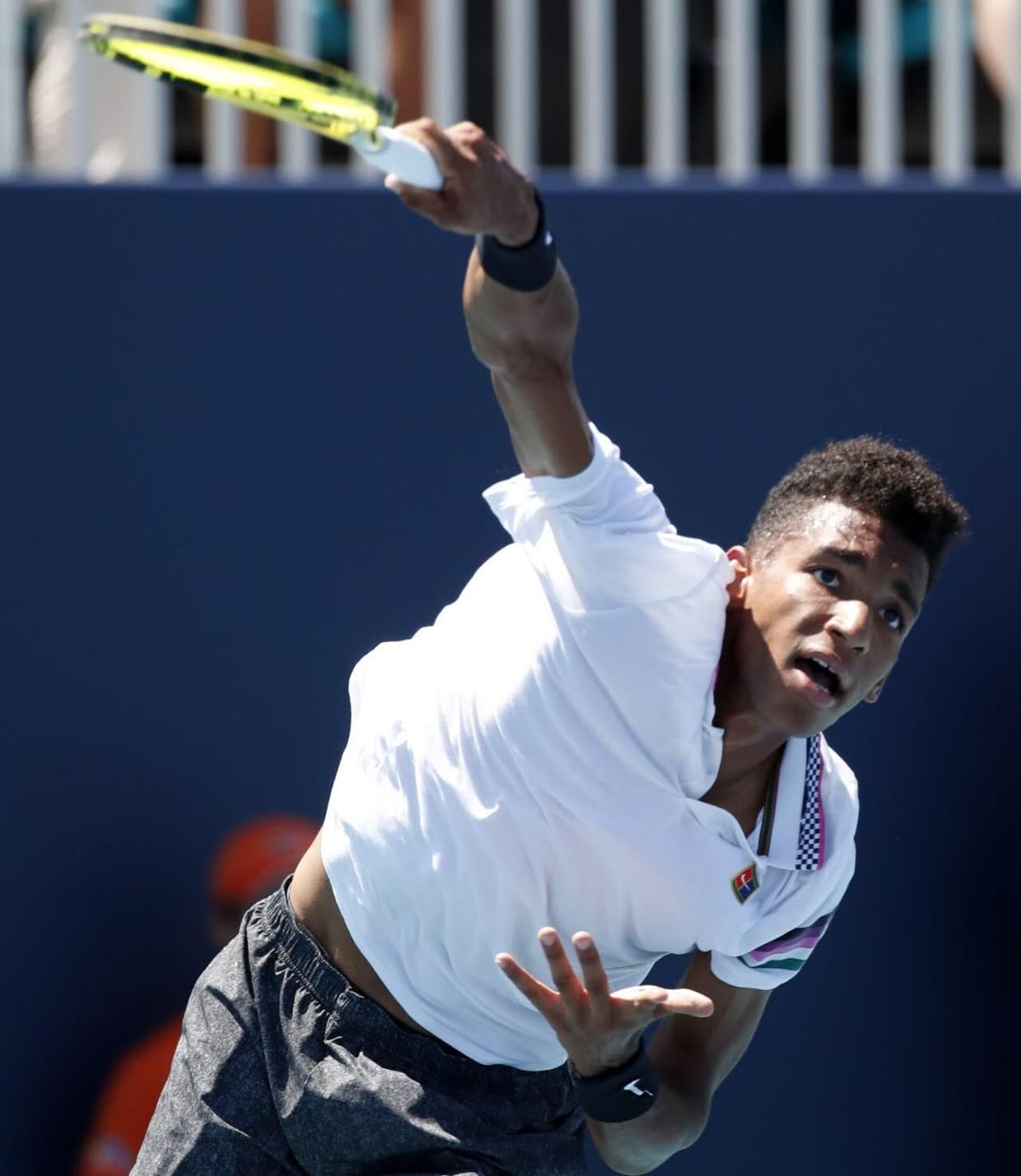 阿尔及利亚球员在国际比赛中取得突破 阿尔及利亚球员在国际比赛中取得突破