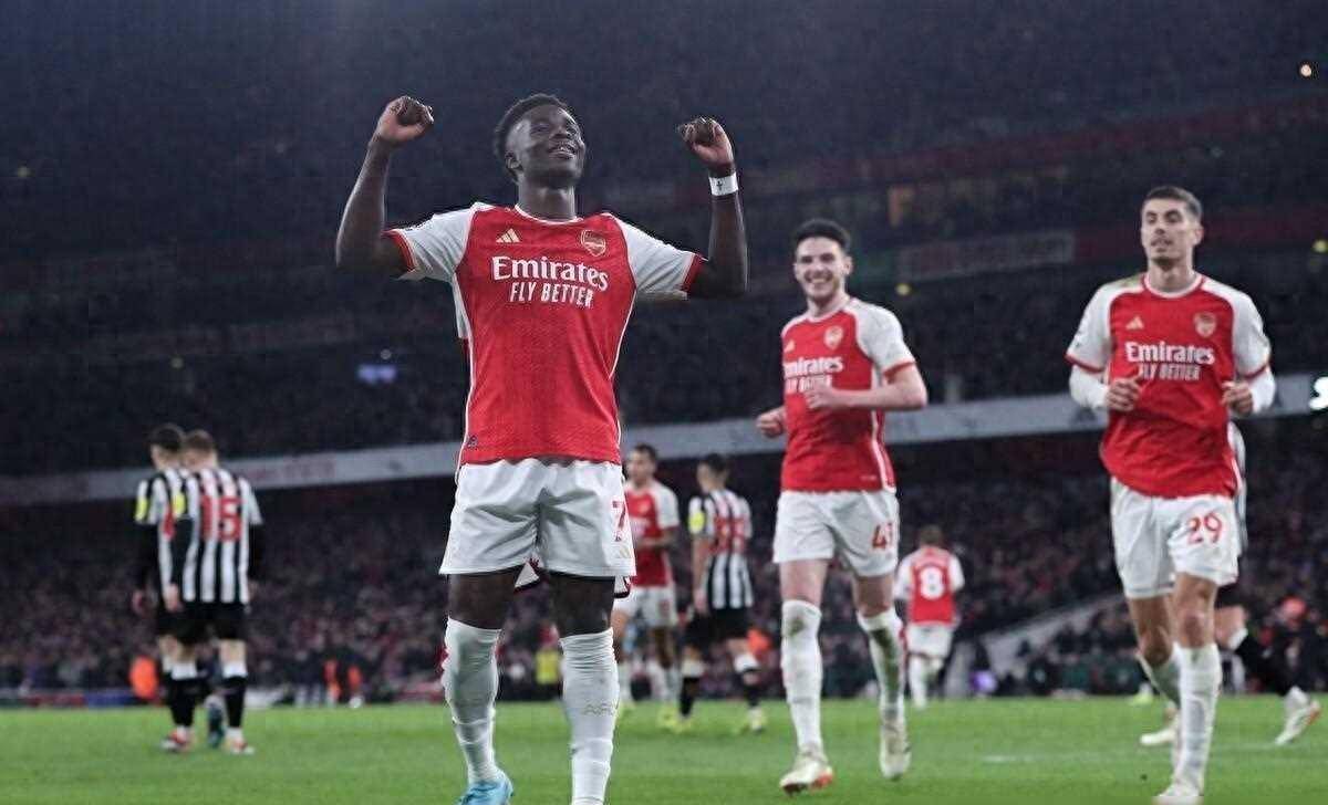 勃鲁日茨实现一连串胜利,率先升至榜首位置 勃鲁日茨实现一连串胜利,率先升至榜首位置