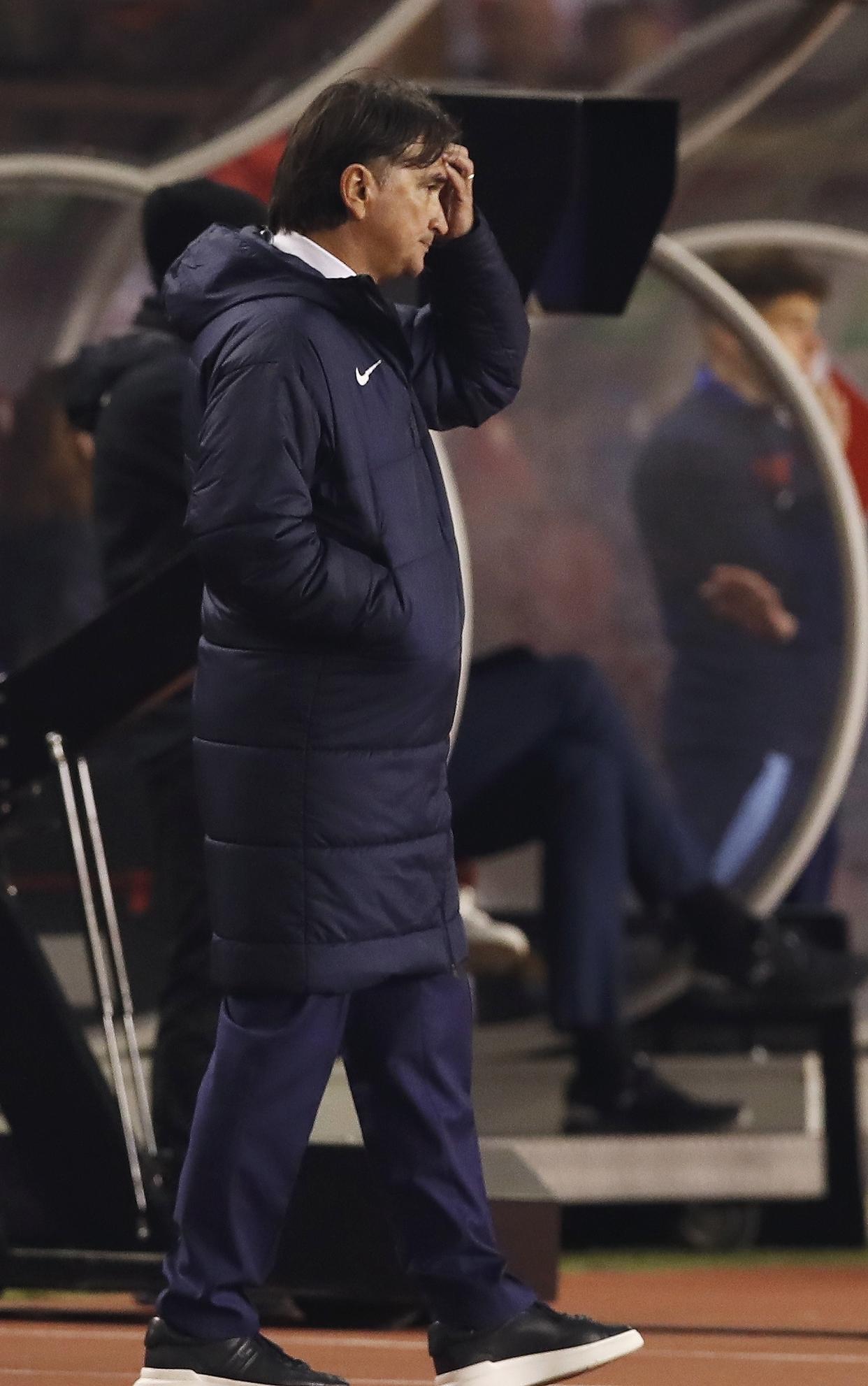 克罗地亚遇挑战负英格兰,晋级前景渺茫 克罗地亚遇挑战负英格兰,晋级前景渺茫