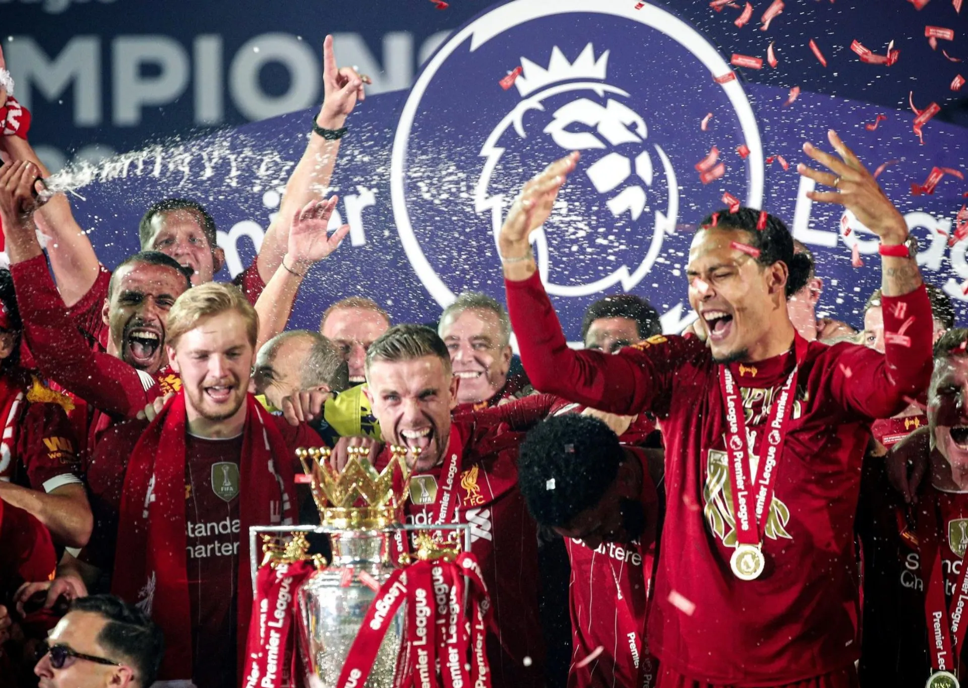 曼联备战劲旅利物浦,期待主场取胜 曼联备战劲旅利物浦,期待主场取胜