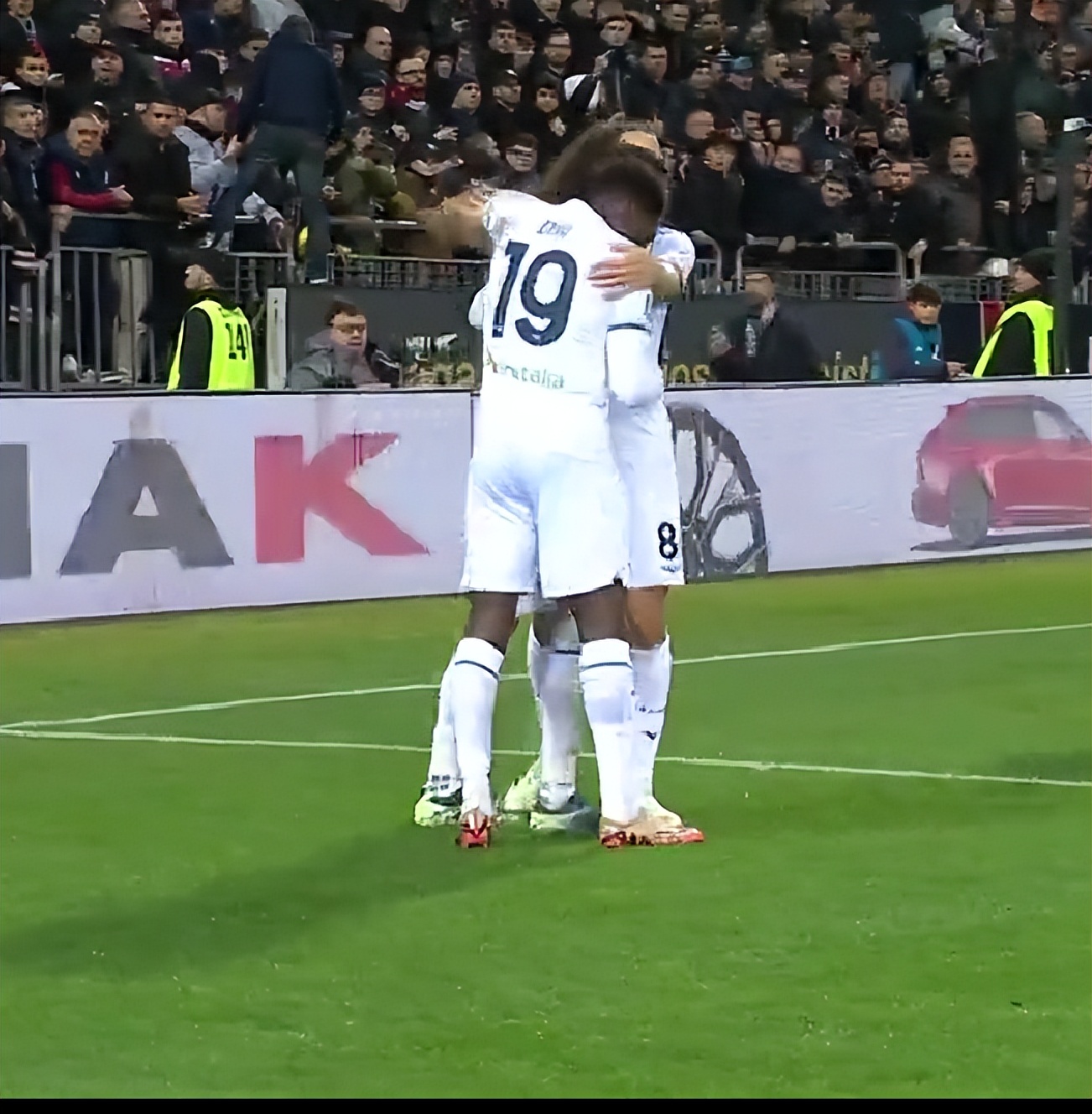 拉齐奥客场艰难战平,遗憾失分 拉齐奥客场艰难战平,遗憾失分