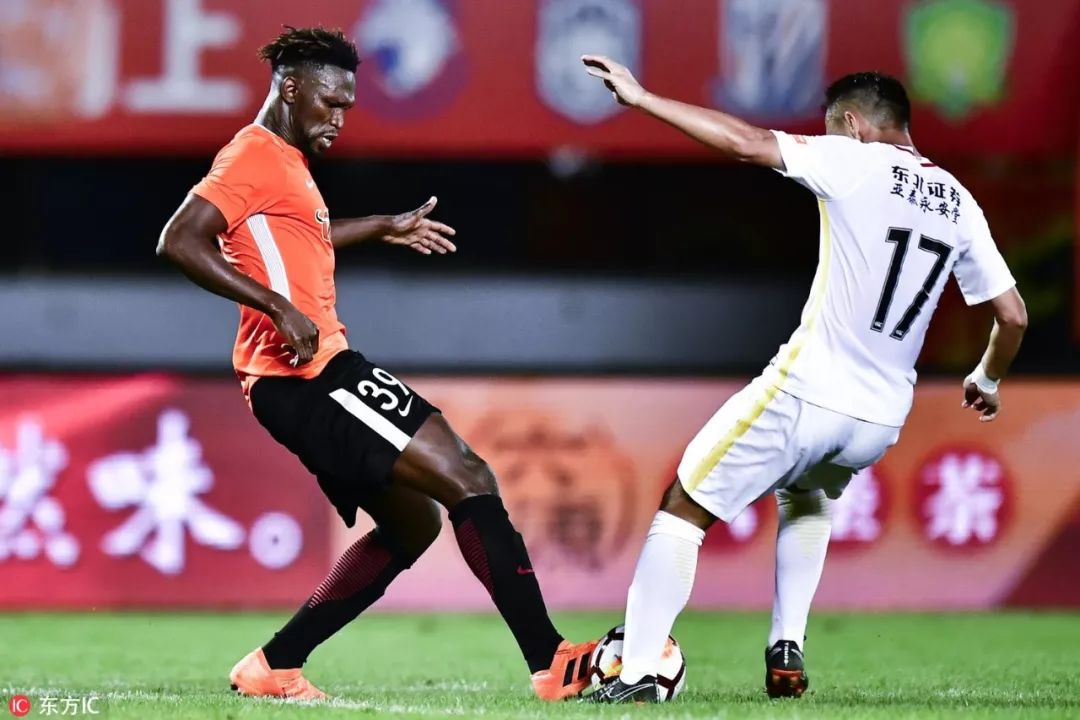 精彩对决,大连一方逆转战胜对手 精彩对决,大连一方逆转战胜对手