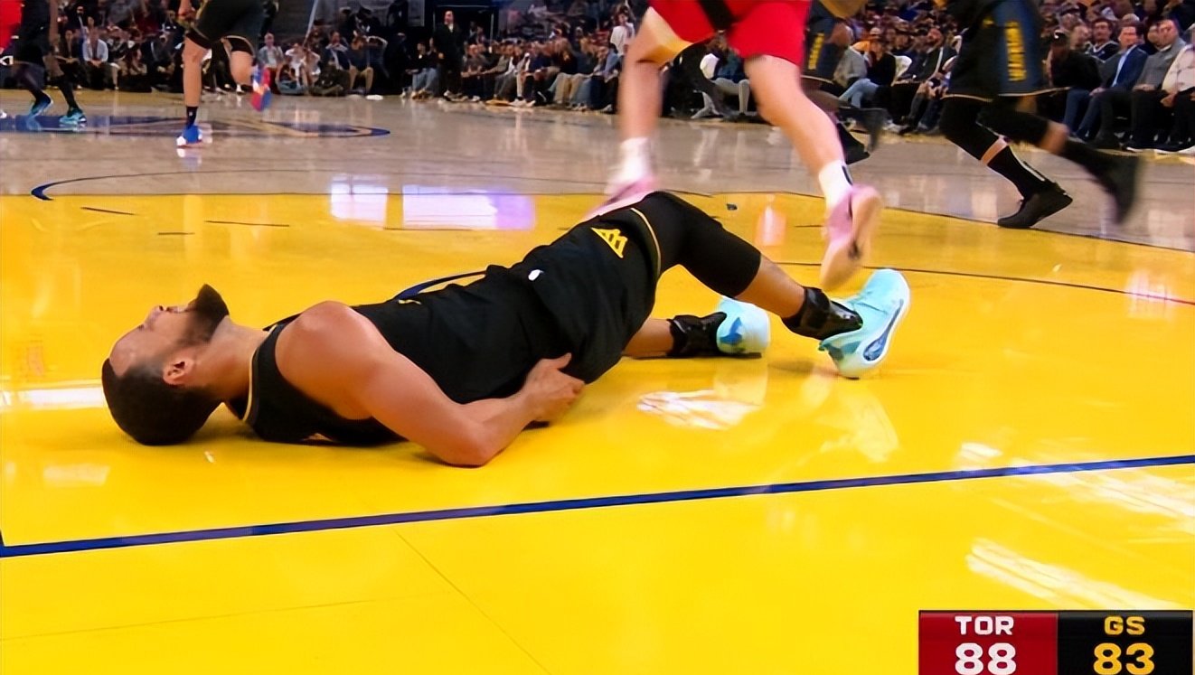 开云体育APP下载-布里斯托城势如破竹，迈向胜利