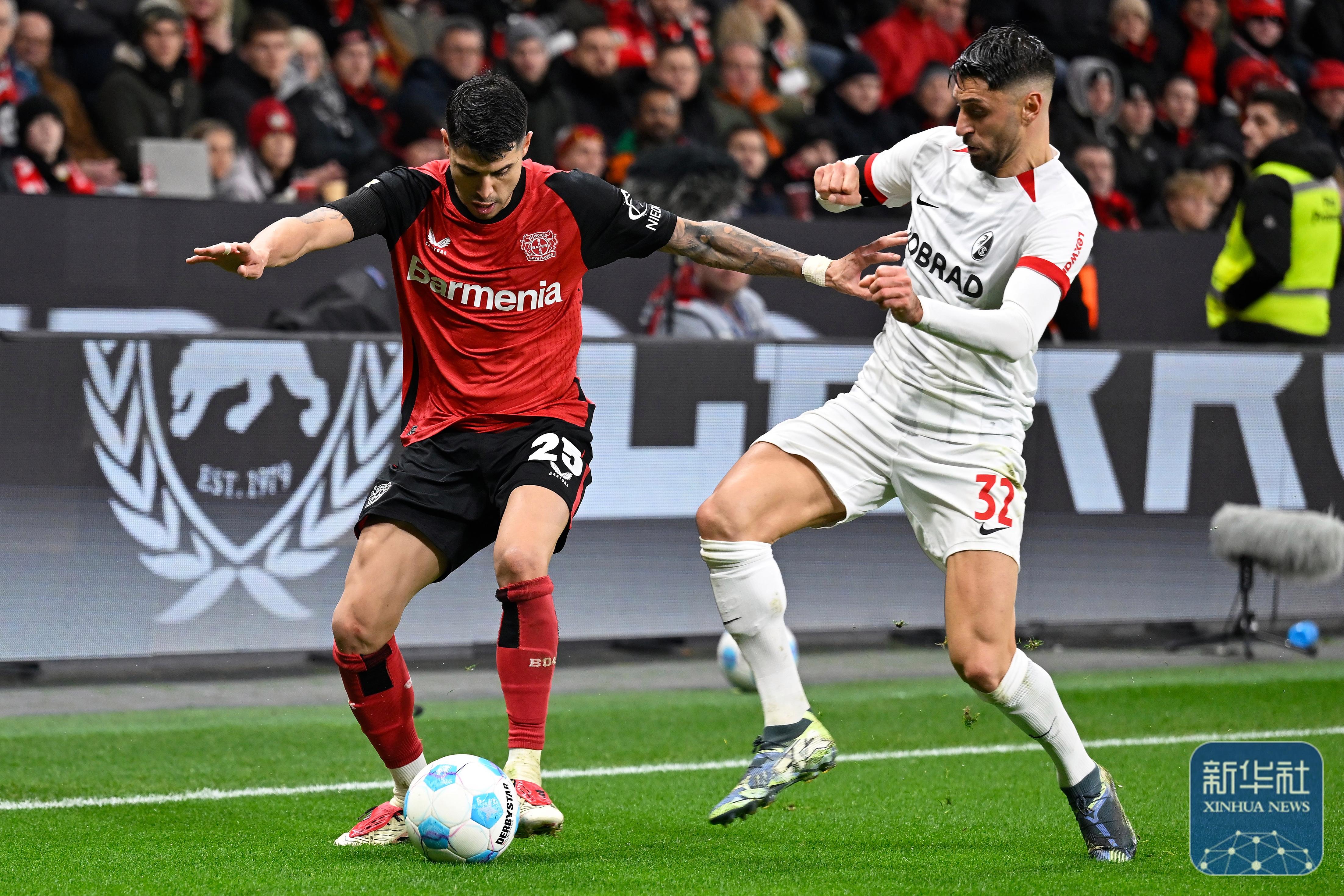 包含球场大战:德国队举重若轻摧枯拉朽的词条 包含球场大战:德国队举重若轻摧枯拉朽的词条