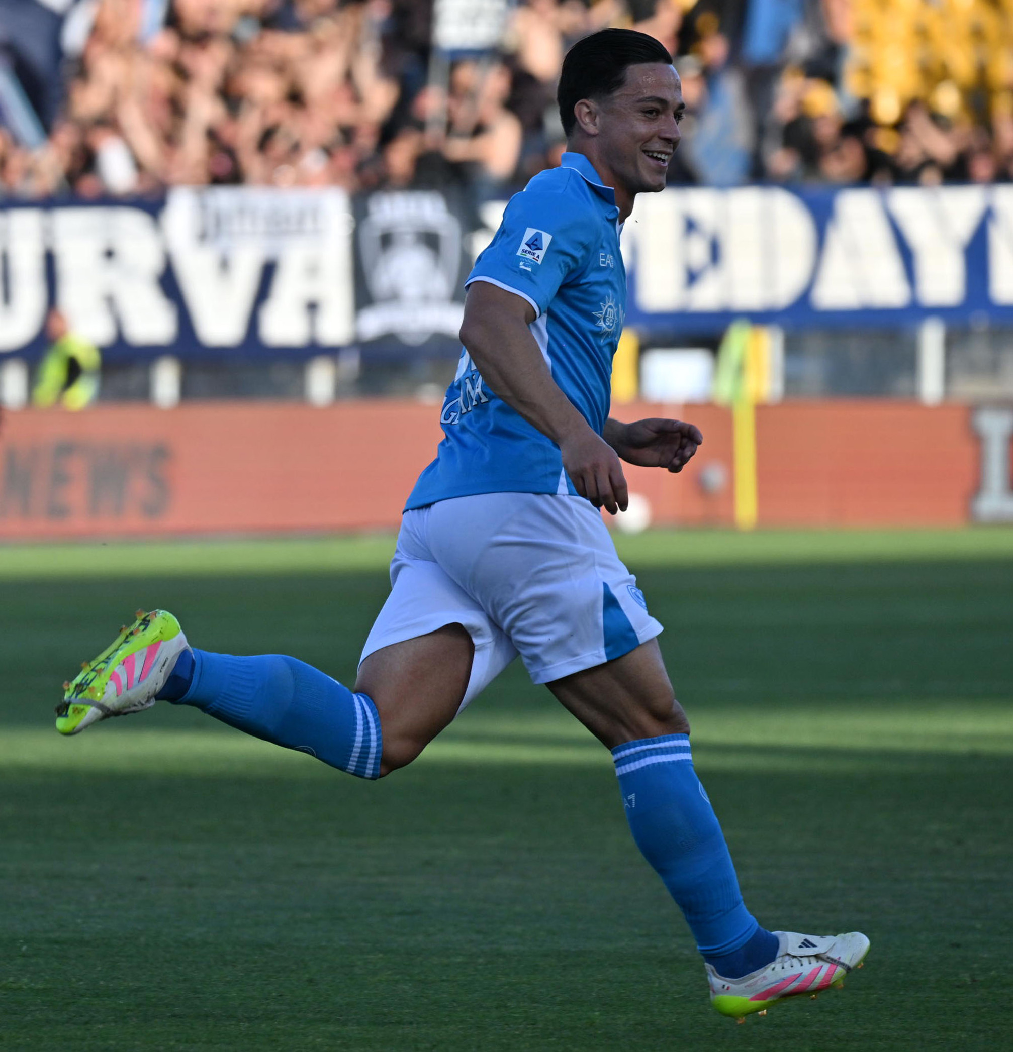 不莱梅球员意气风发备战下一场比赛的简单介绍 不莱梅球员意气风发备战下一场比赛的简单介绍