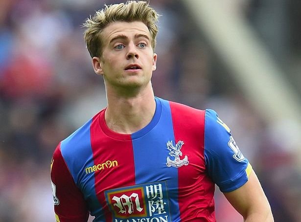 斯托克城主场保持不败,迎接连胜 斯托克城主场保持不败,迎接连胜