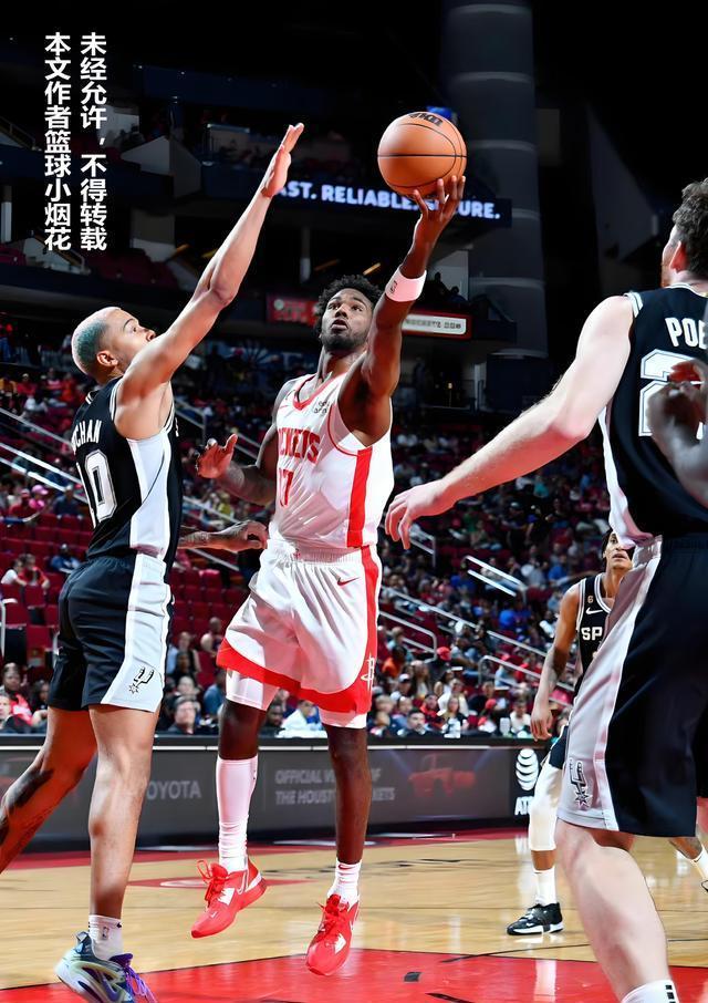 开云体育官方网站-火箭备战新赛季，打造更强阵容