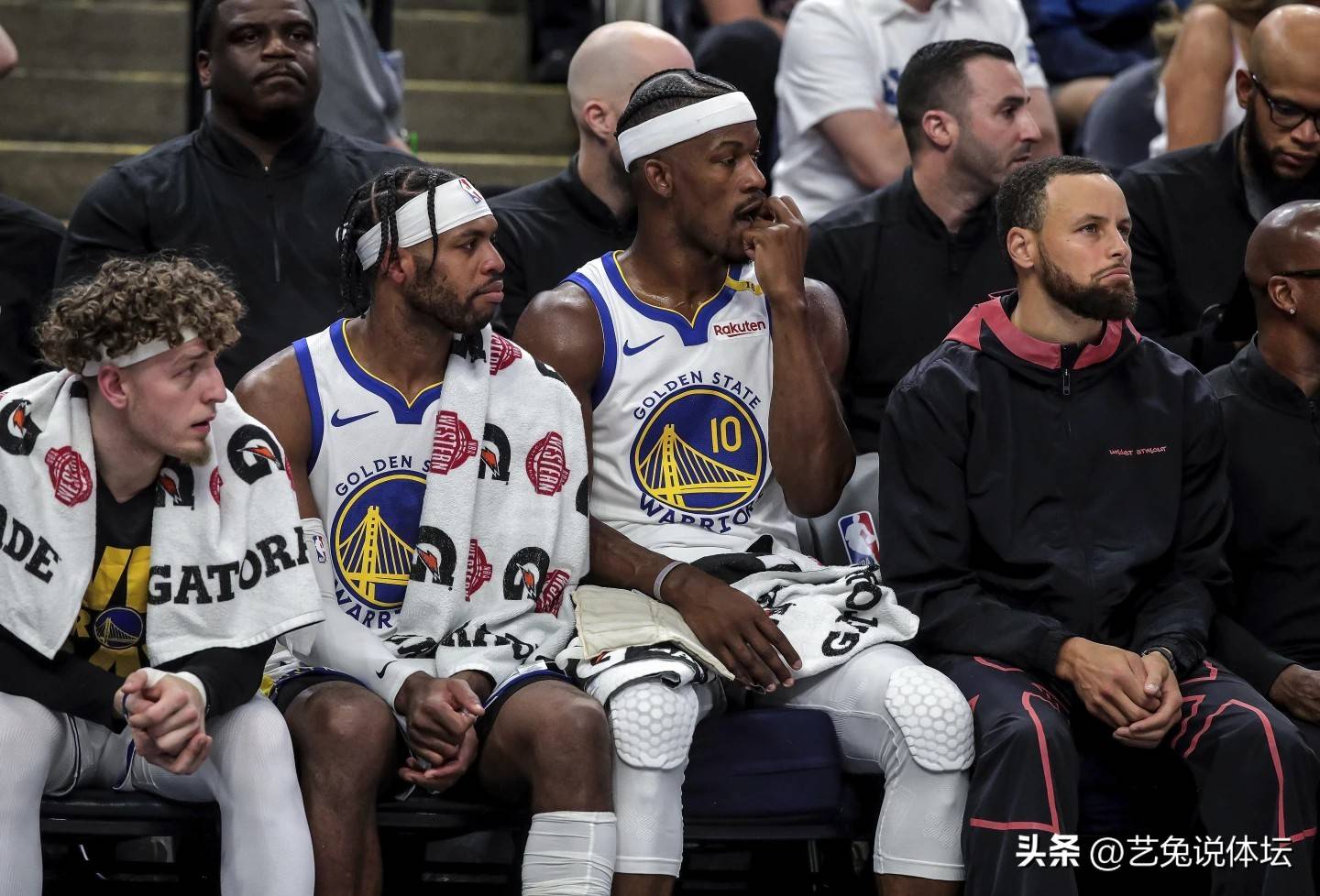 勇士队禁赛球迷,无故闯入更衣室 勇士队禁赛球迷,无故闯入更衣室