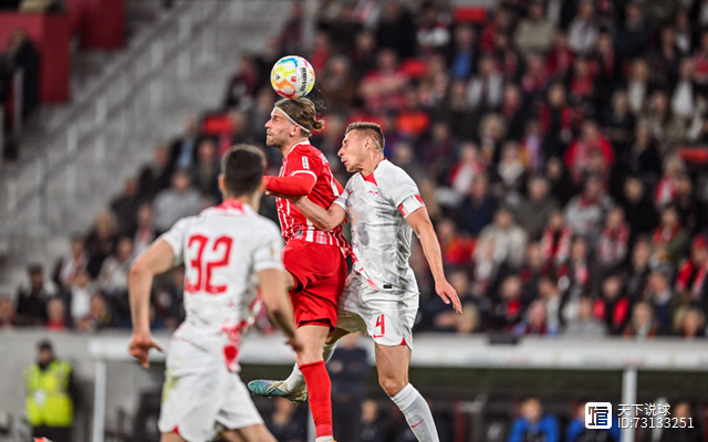 弗赖堡面临争议，球队实力备受质疑