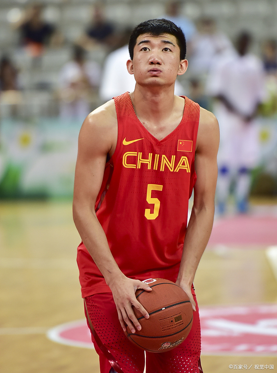 开云体育入口-新疆队碾压广州队，孙铭徽高光表现的简单介绍