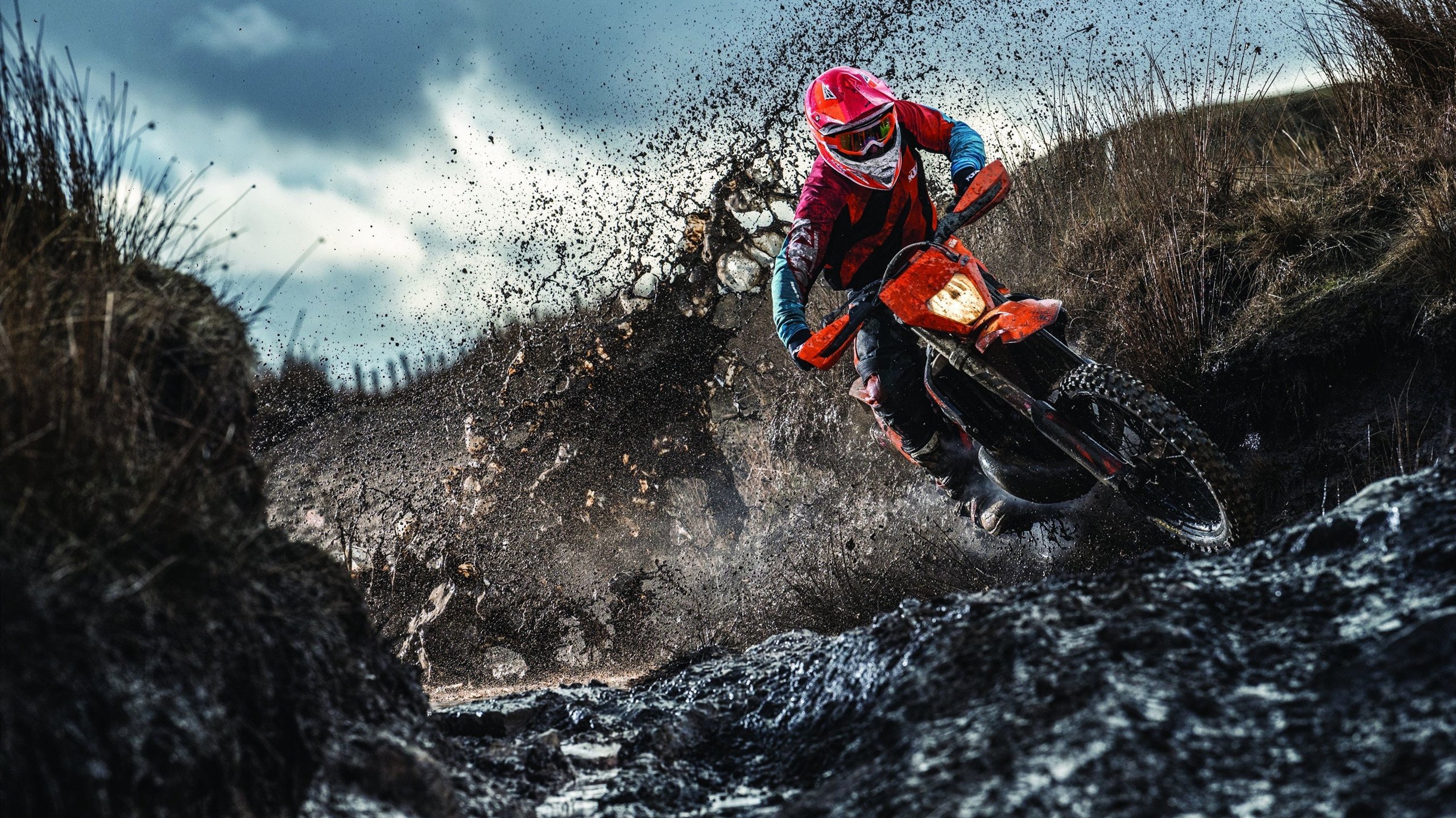 钢铁防线与无形之手，论足球控制力的双重维度